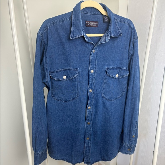 Roundtree & Yorke Other - Roundtree & Yorke Men's Blue Denim Shirt